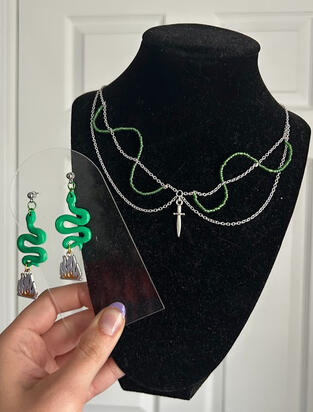 Necklace and Earring Com